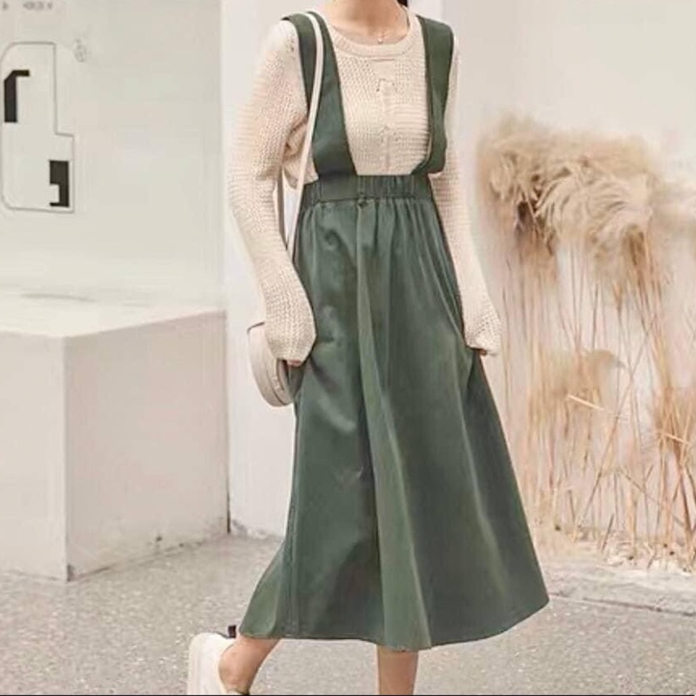 Cotton and linen strap elastic dress